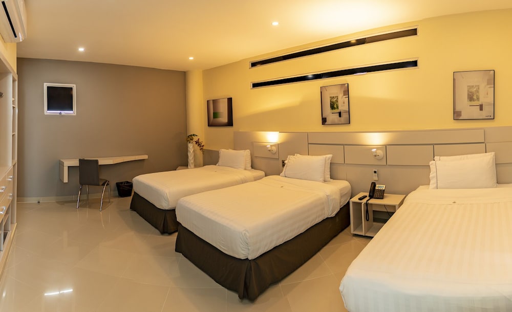 Hotel Florida Sinu 32/65
