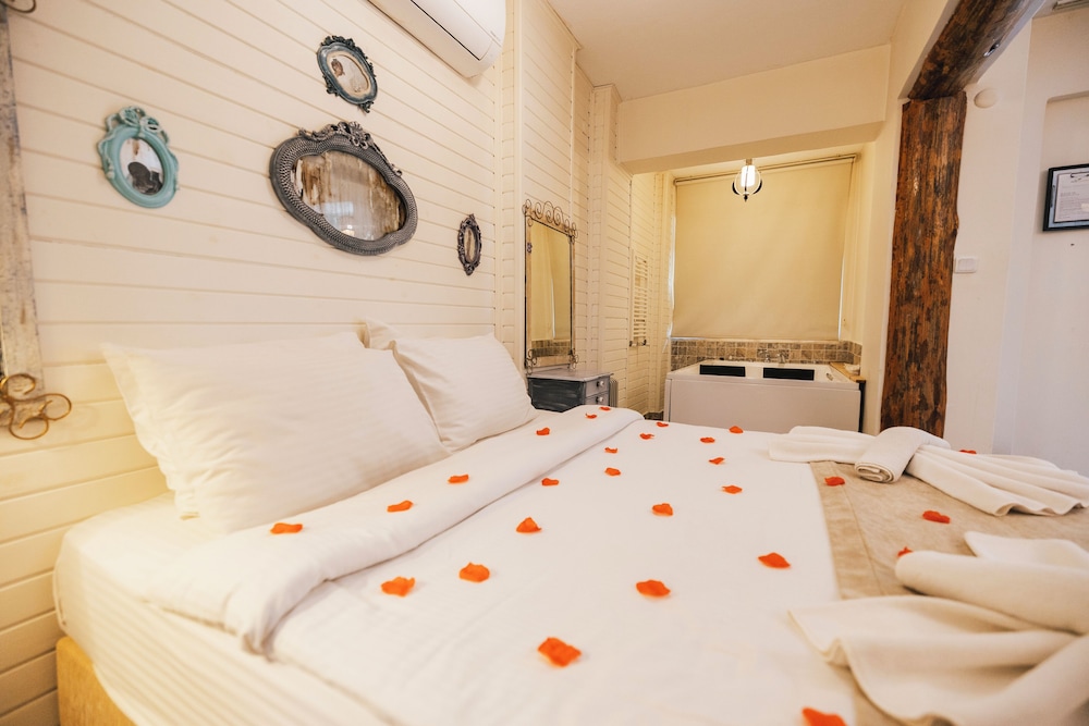 Agva Park Mandalin Hotel 6/50