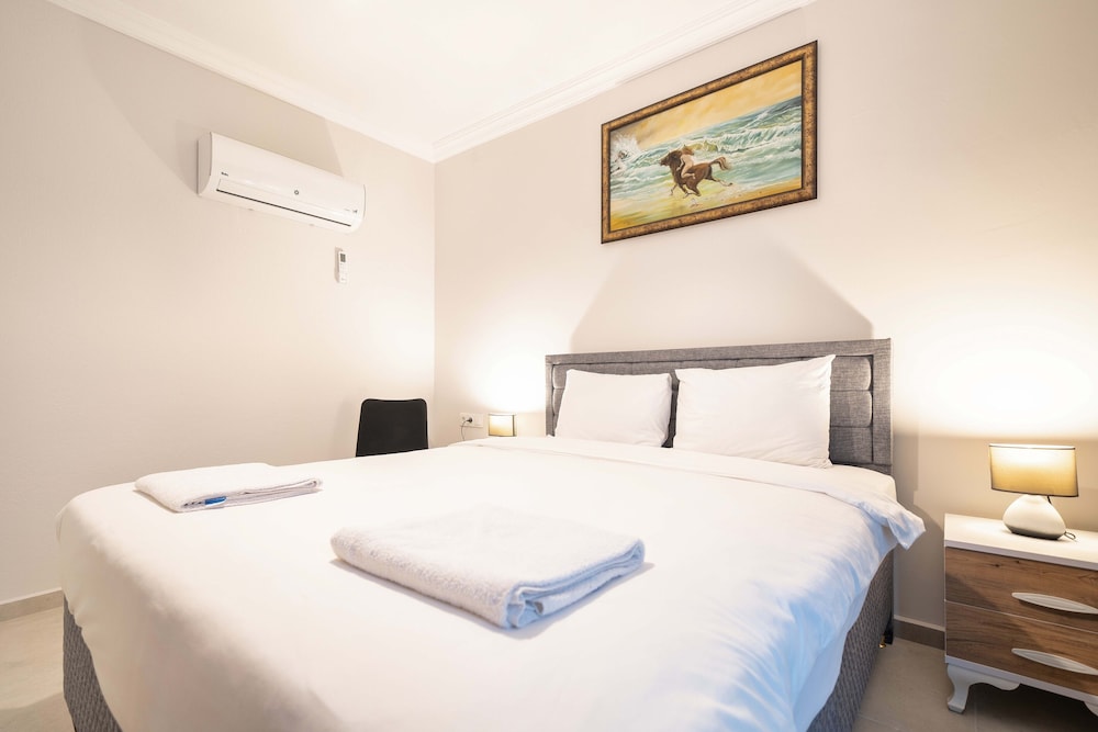 Dedeminn Garden Hotel 19/60