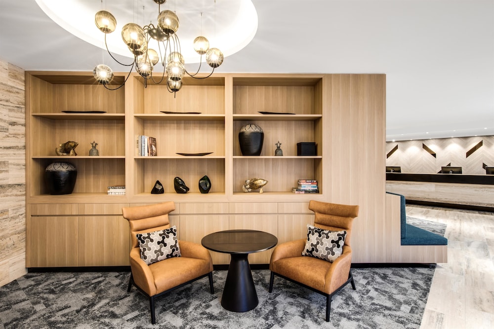Vibe Hotel North Sydney 25/31