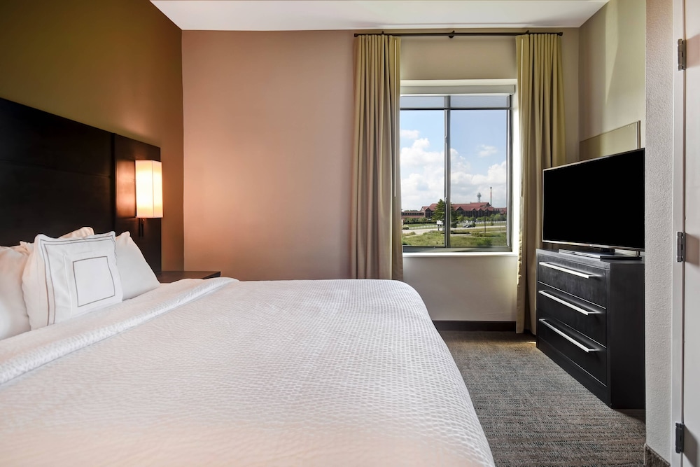Residence Inn By Marriott Cincinnati Northeast/Mason 2/40