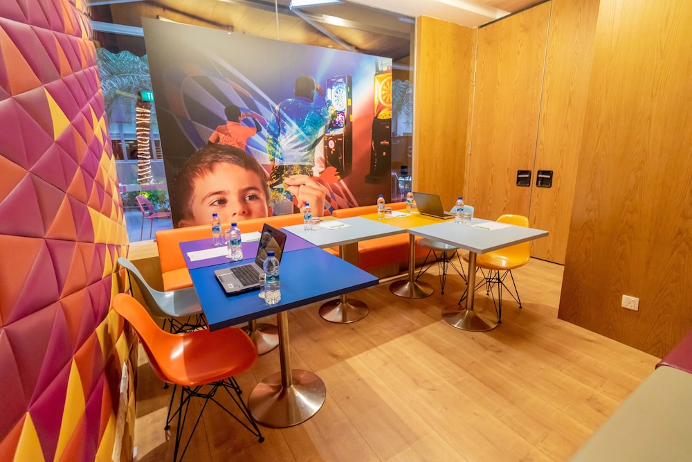 Ibis Styles Singapore On Macpherson 56/72