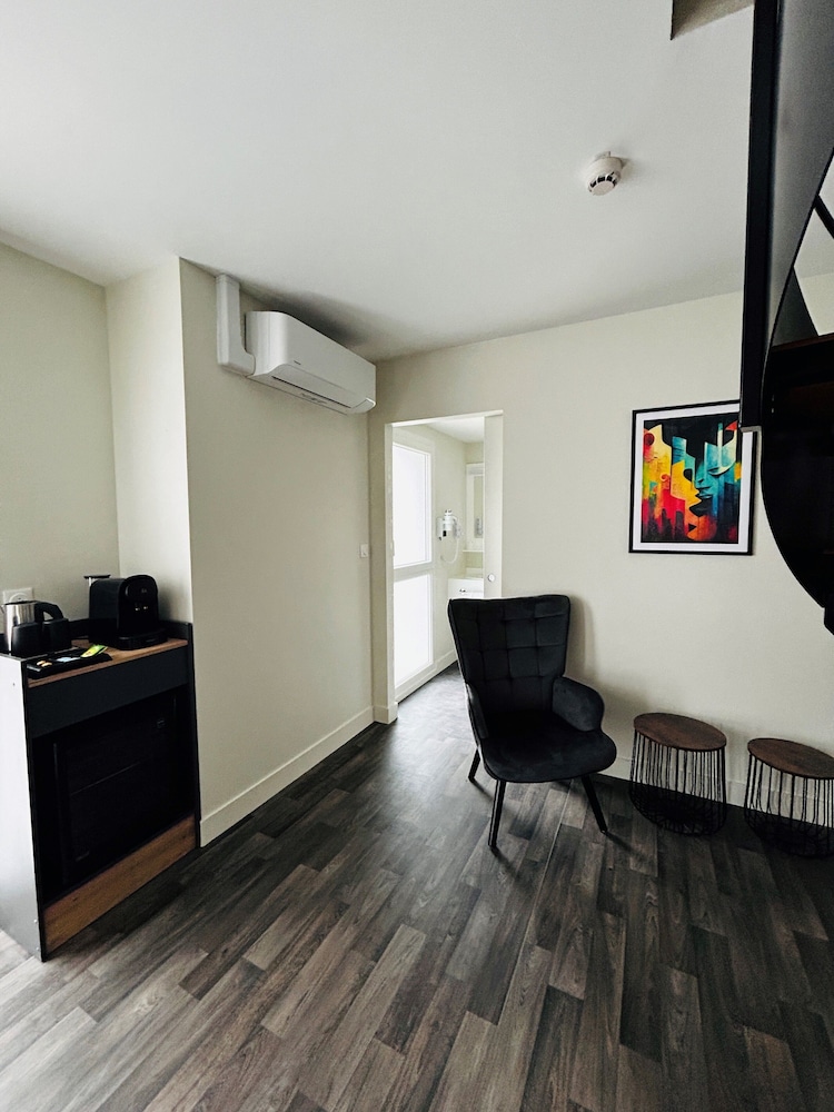Hotel Wood Inn Merignac 41/52