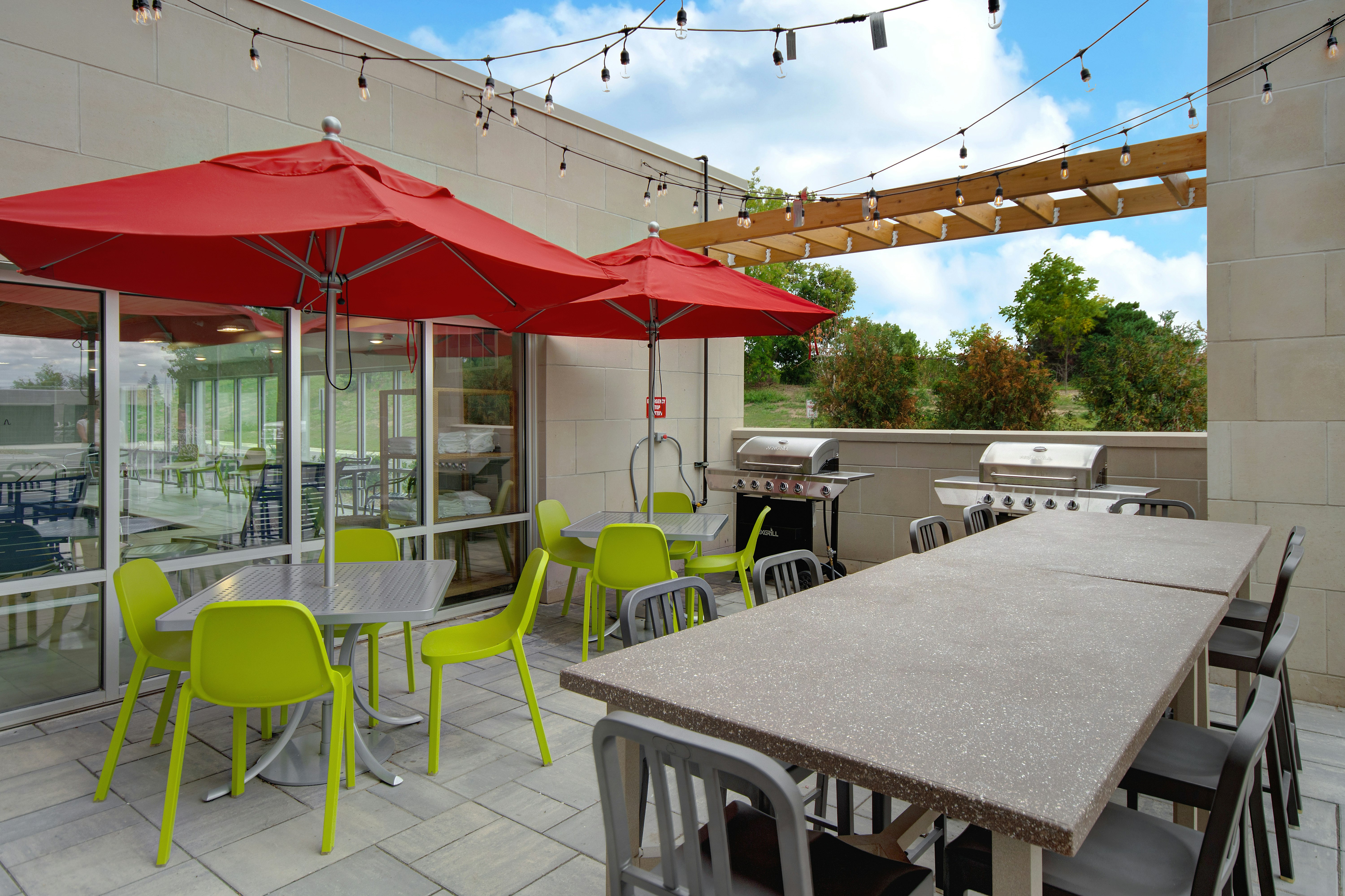 Home2 Suites by Hilton Grand Rapids Airport 16/24