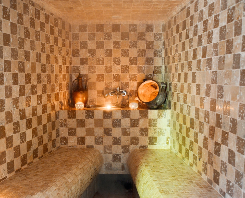 Hôtel Le Catalan Restaurant Le Miradou 38/67