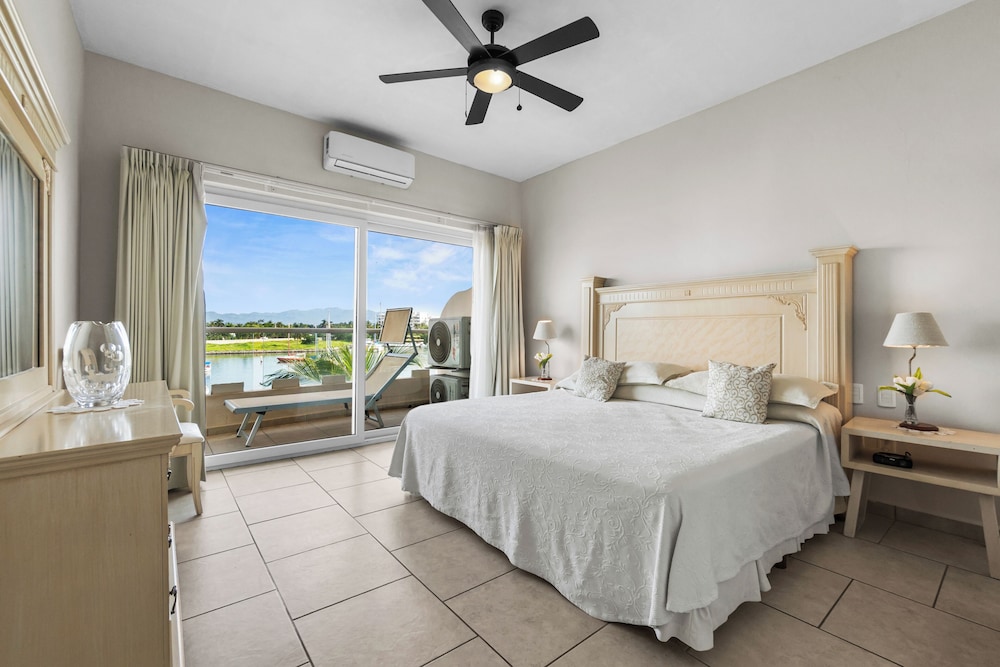 Hotel Boutique Marina Banderas 14/50