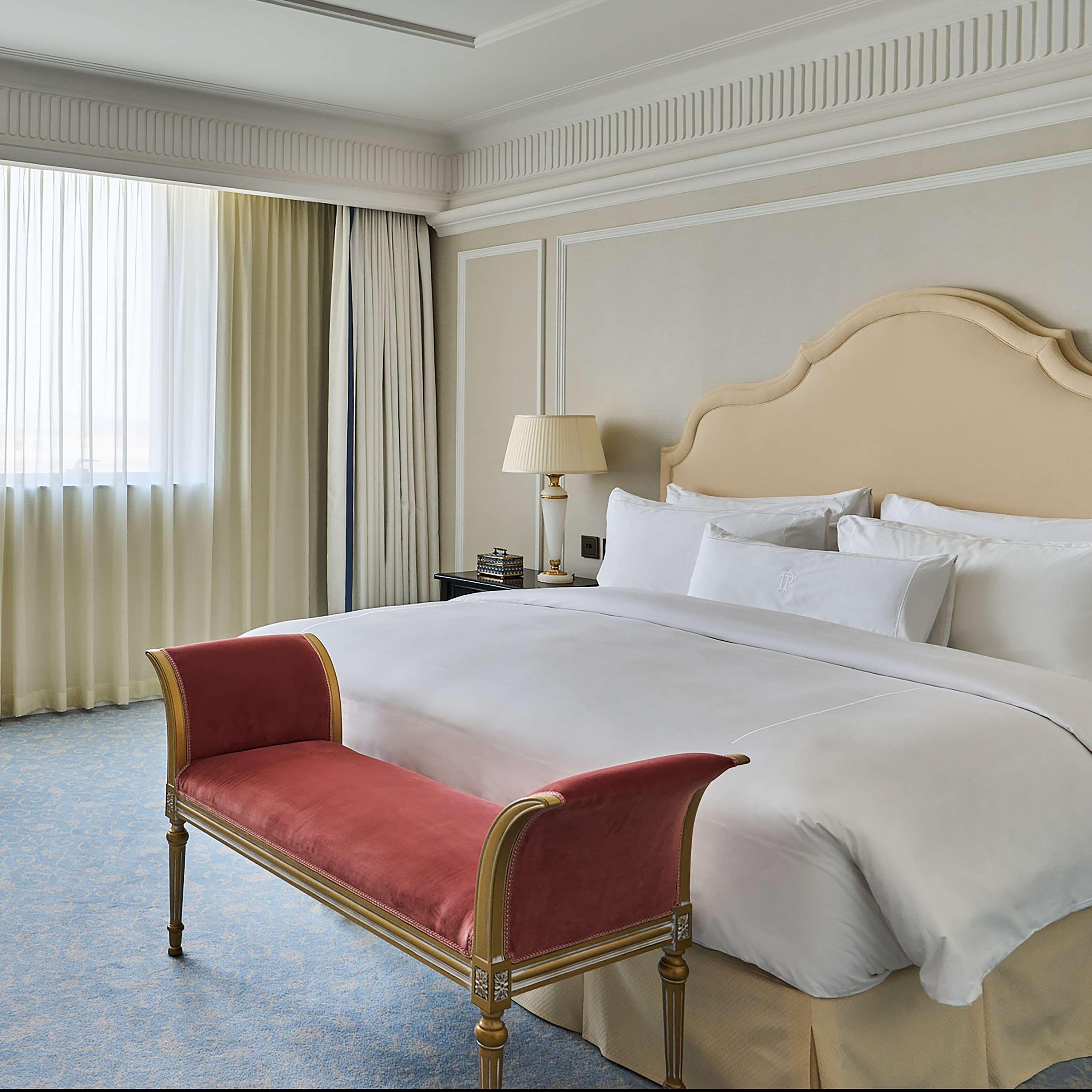 1 BEDROOM, RESIDENCE, SUITE, KING BED