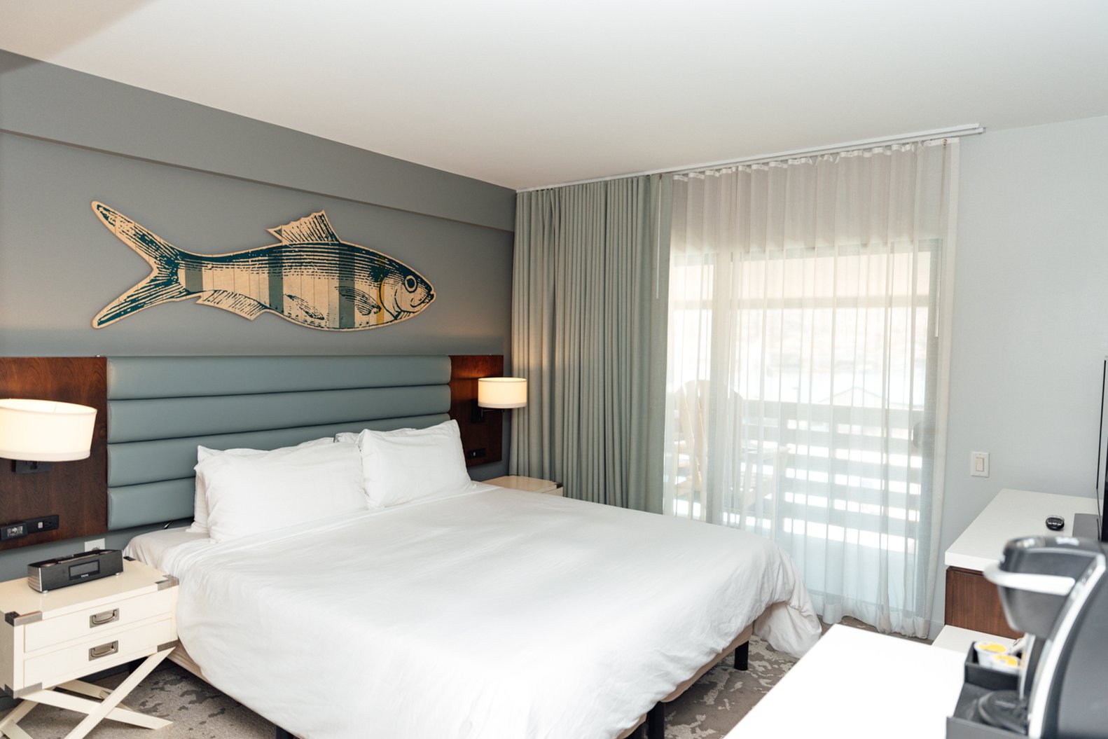Lakehouse Hotel and Resort 21/100