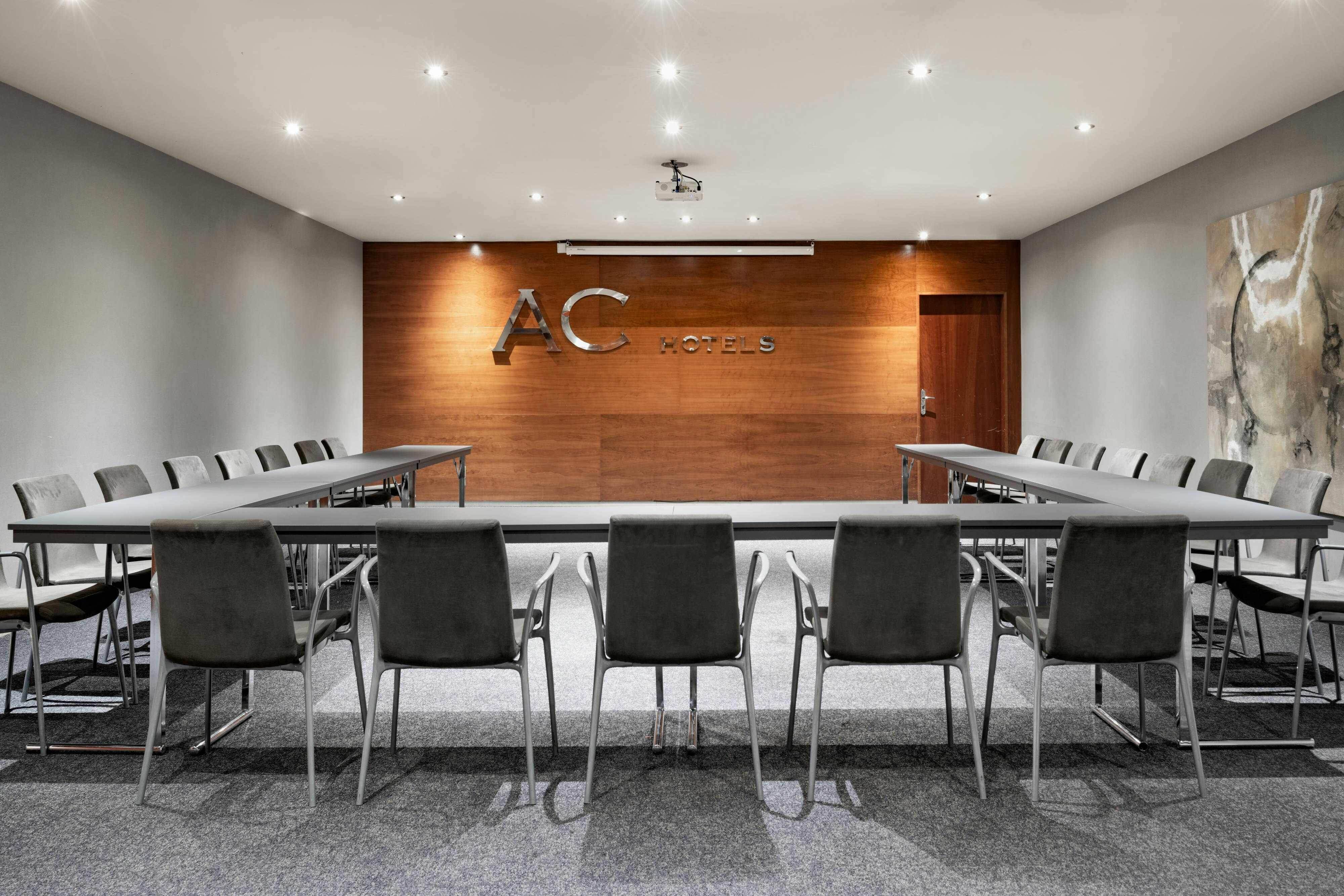 AC Hotel Badajoz by Marriott 47/49