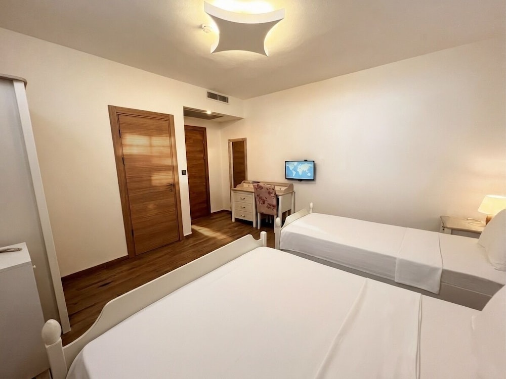 Mavi Konak Otel Alacati 30/49