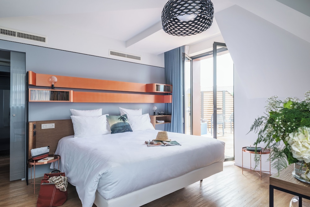 Golden Tulip Saint Malo 25/74