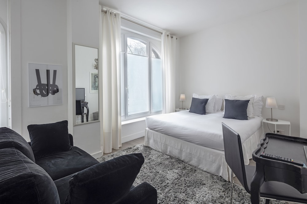 Superior, Double Bed, Hotel Brueghel 5/10