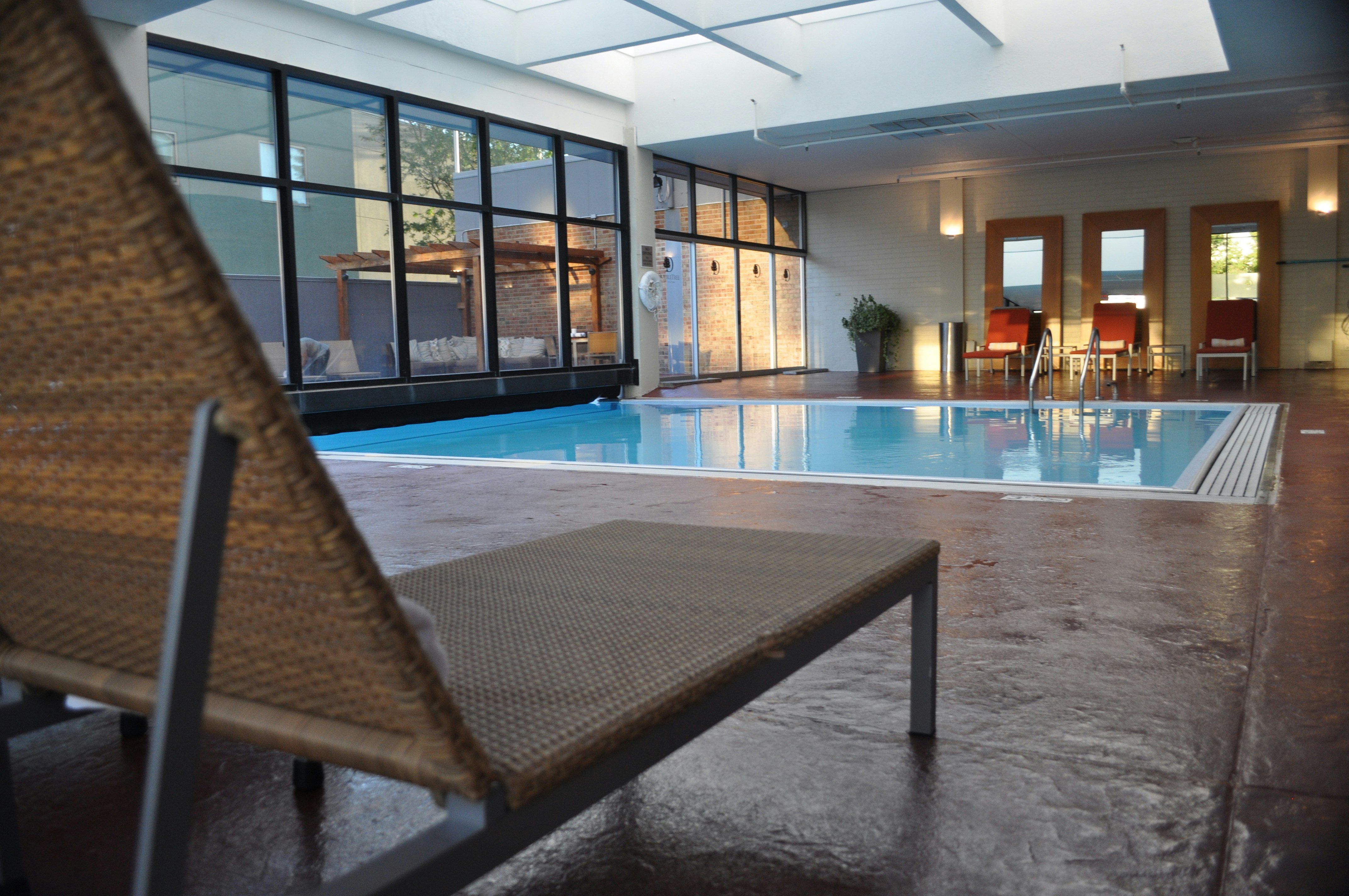 DoubleTree by Hilton Chicago - North Shore Conference Center 13/49
