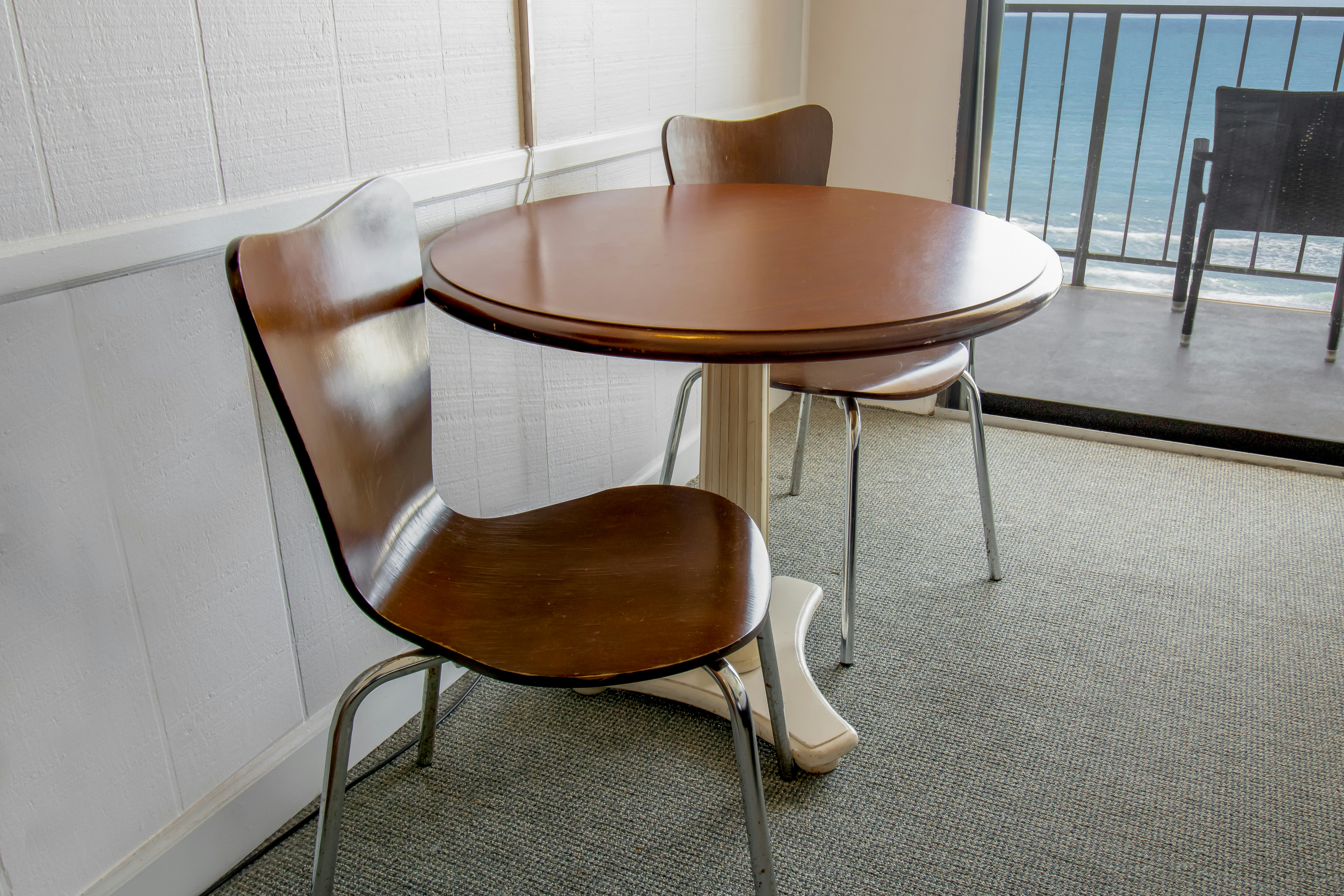 The Oceanfront Litchfield Inn 33/75