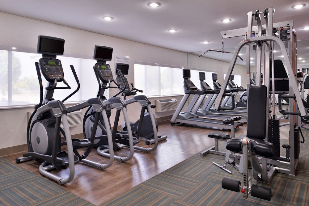 Holiday Inn Express Hotel And Suites Farmington Bloomfield 41/69