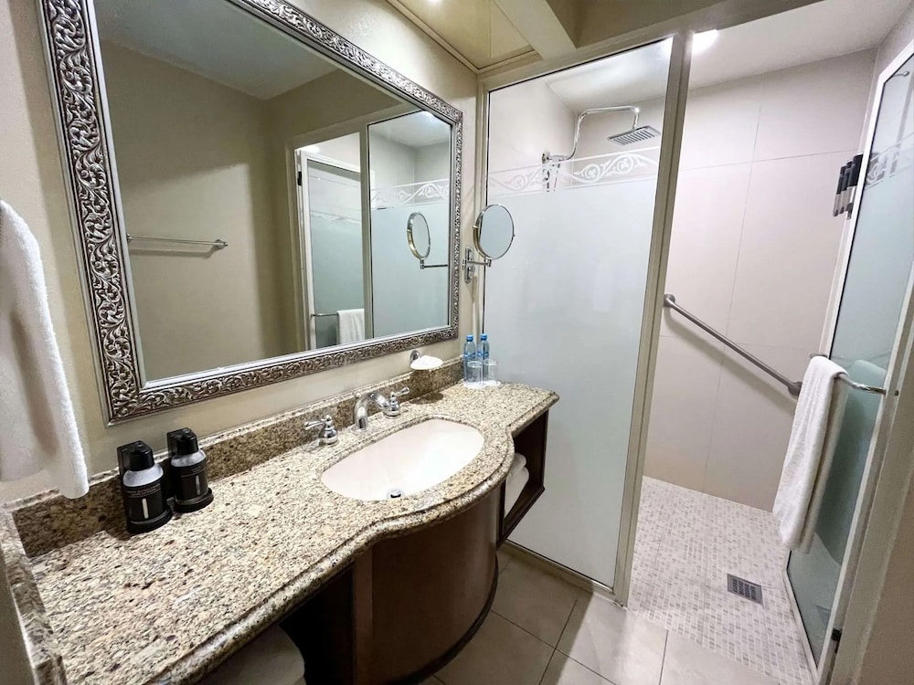 Safi Royal Luxury Towers 69/69
