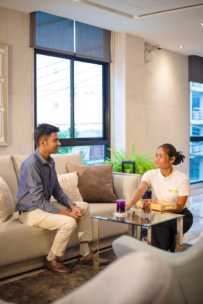 SAM E Hotel Bangkok Sathorn 36/50