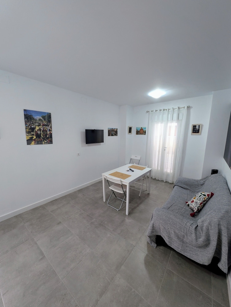 Apartamentos Jerez 35/77