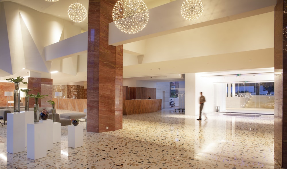 Hotel Bellevue 8/60