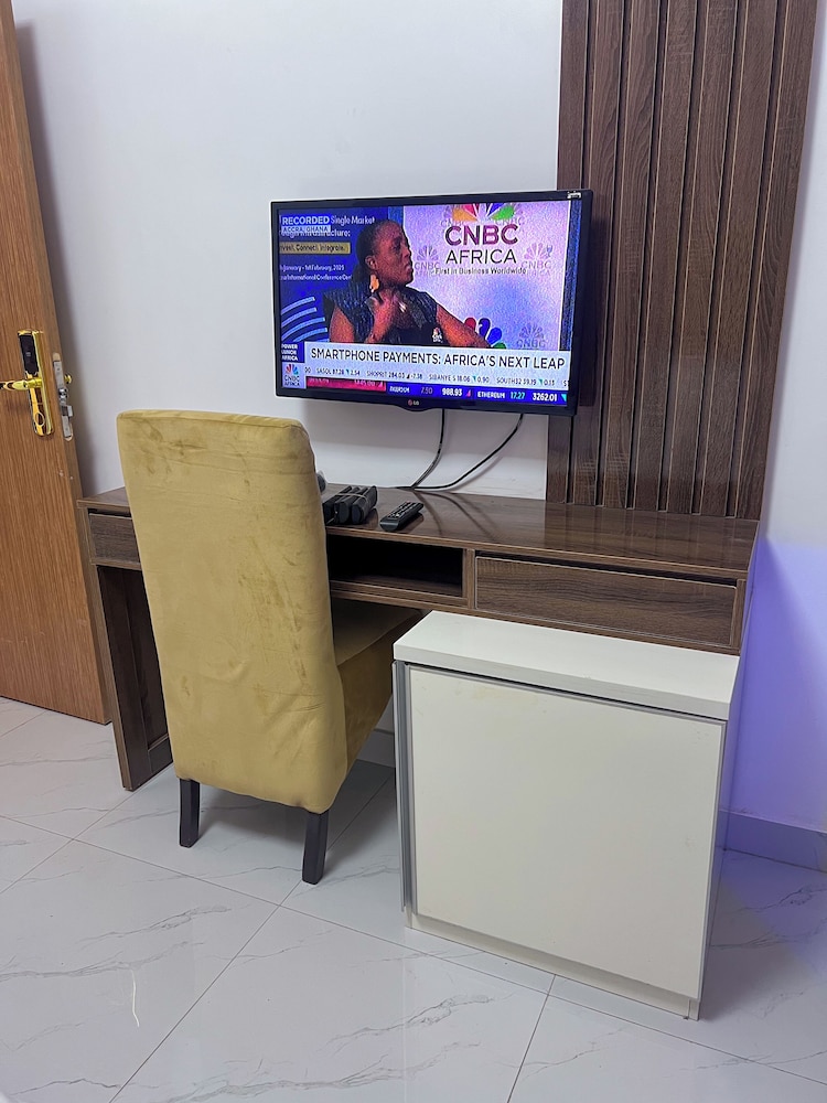 Dreamland Suites 35/45