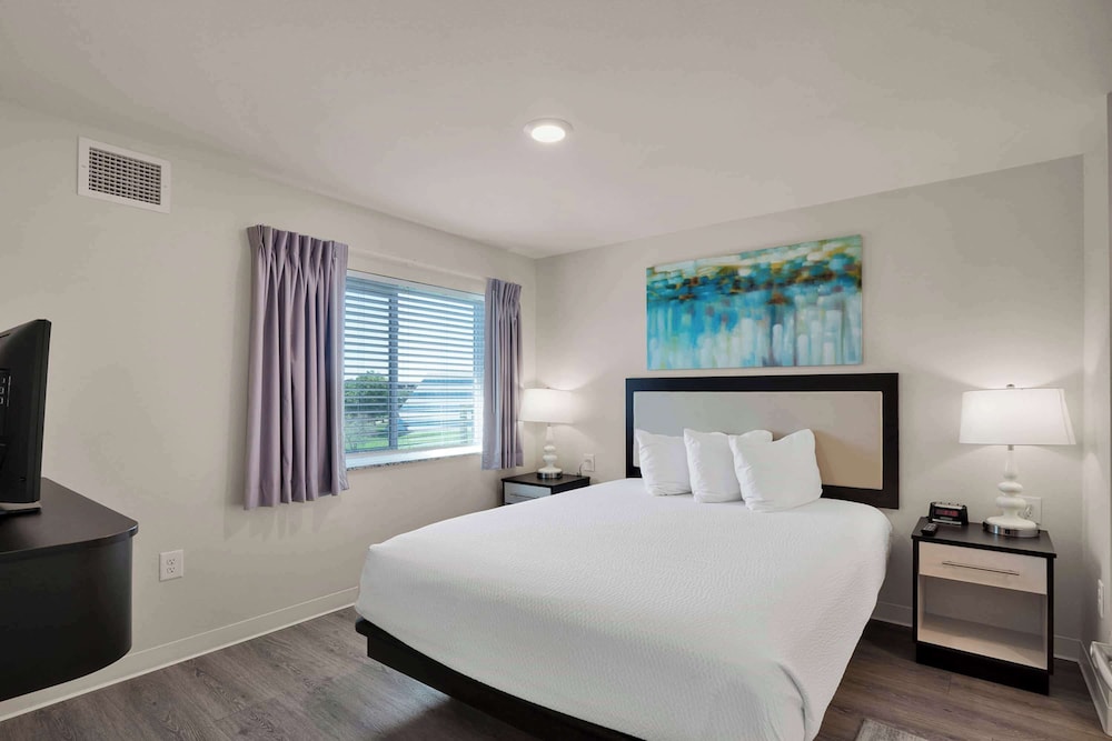 WaterWalk Extended Stay by Wyndham Charlotte - Arrowood 13/63