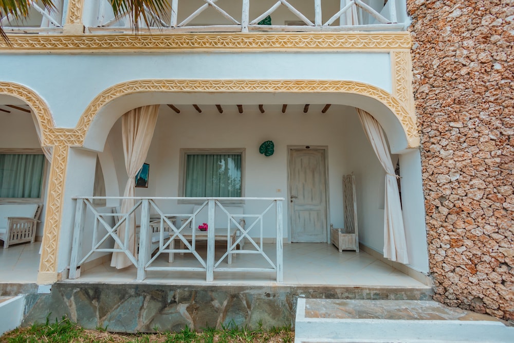 Ora Resort Twiga Beach 3/41
