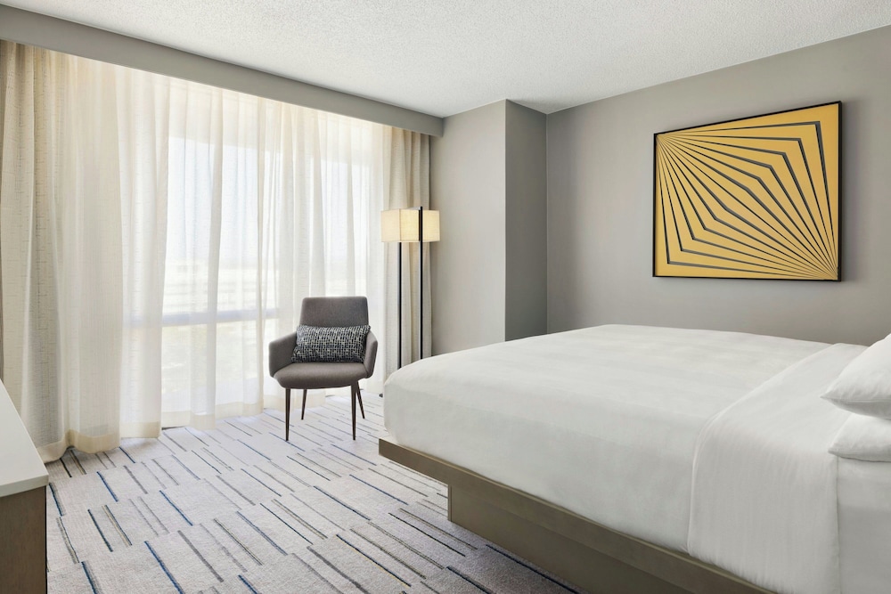 Saddle Brook Marriott 12/50
