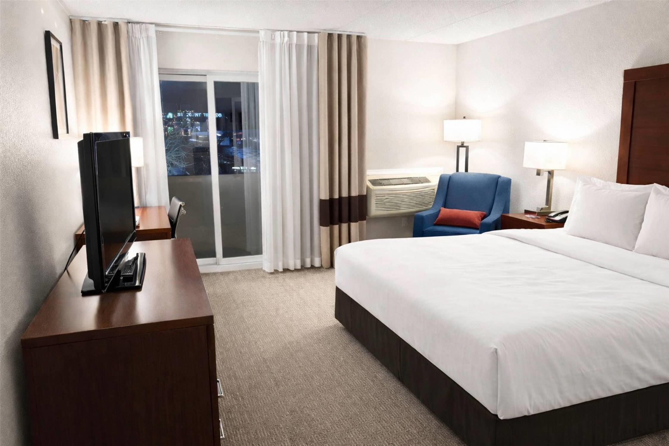 Comfort Inn Farmington Hills - Detroit Northwest 4/27