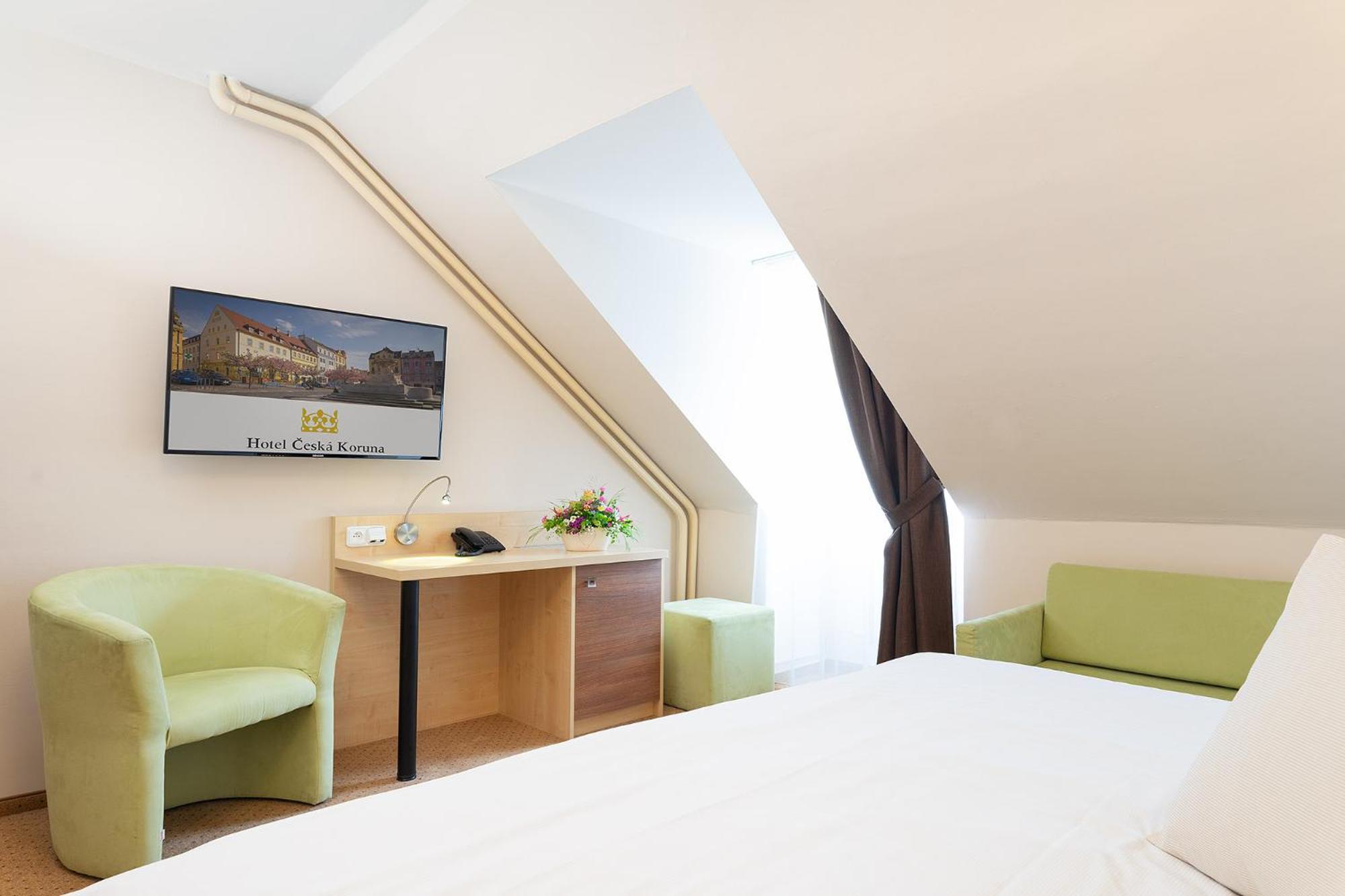 Hotel Ceska Koruna 34/76
