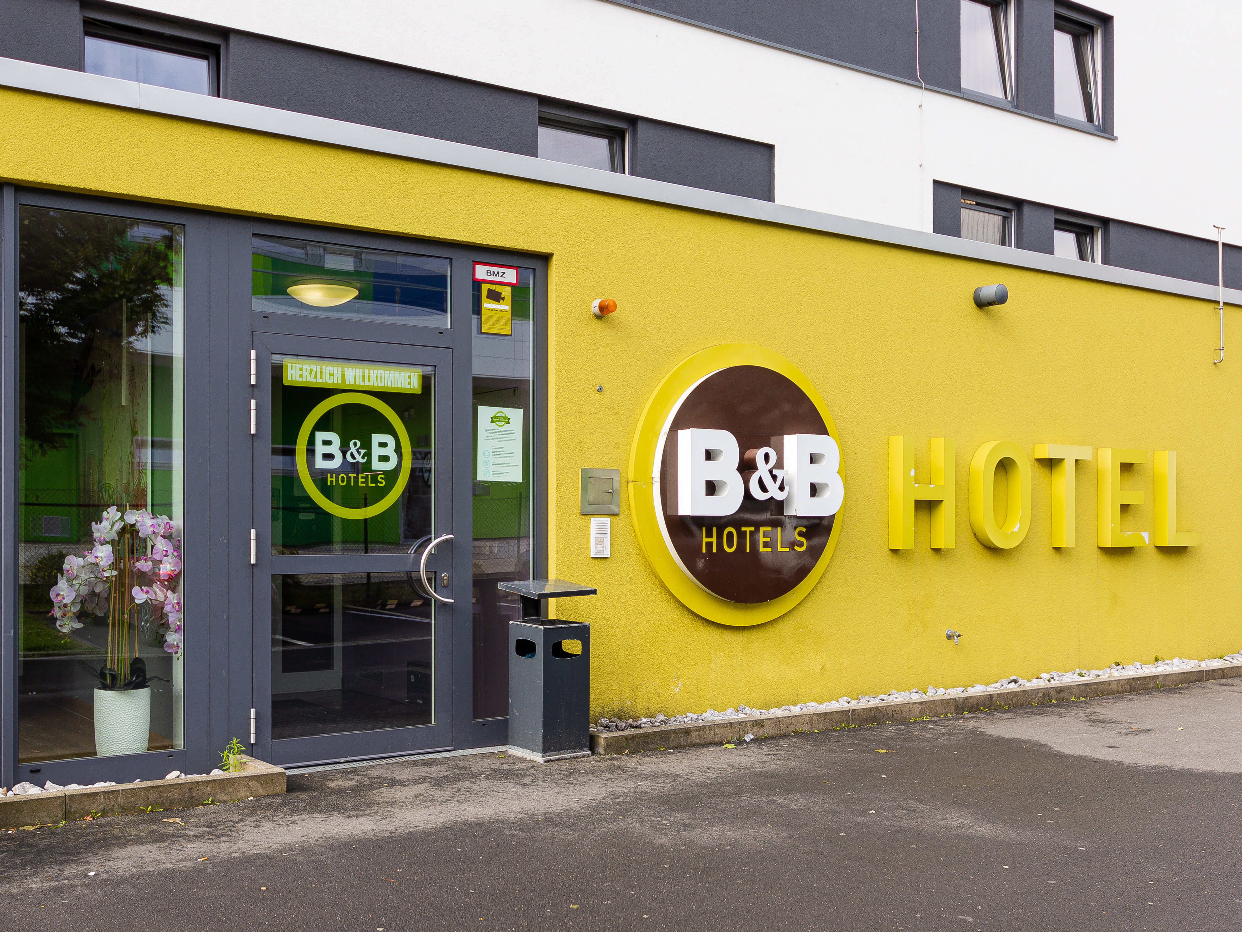 B&B Hotel Dusseldorf-Airport 写真1