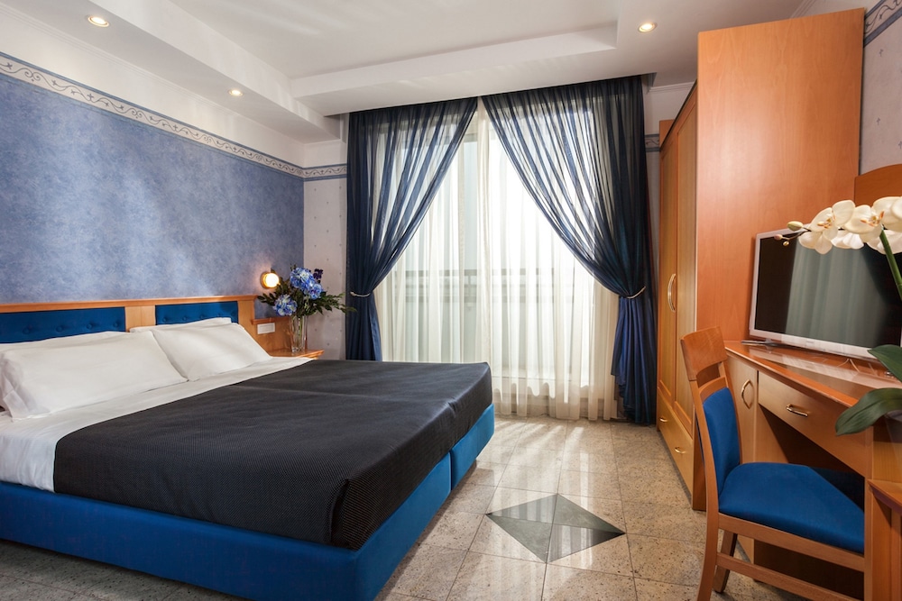 Hotel Feldberg Riccione 15/50