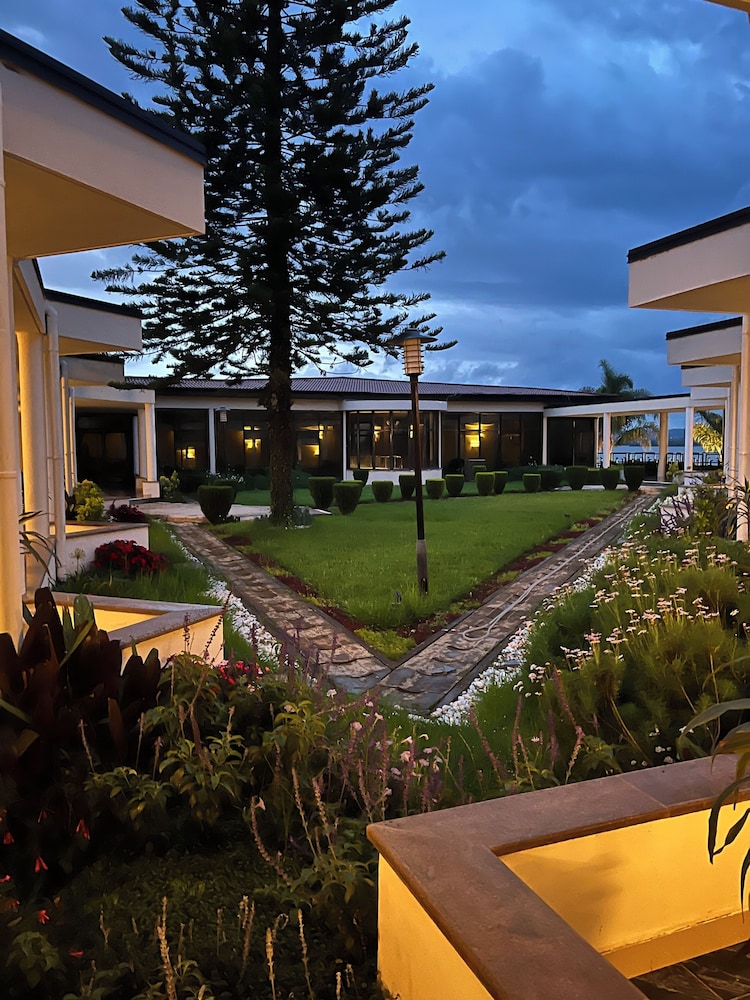 Blue Nile Resort 46/50