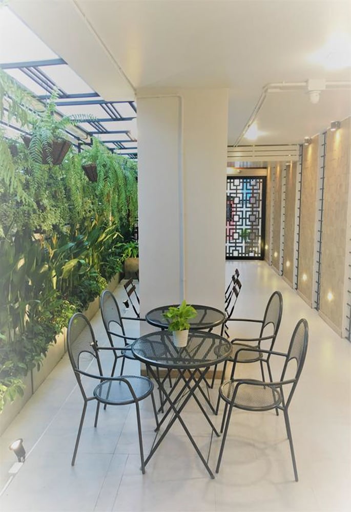 Bangkok Saran Poshtel 12/64