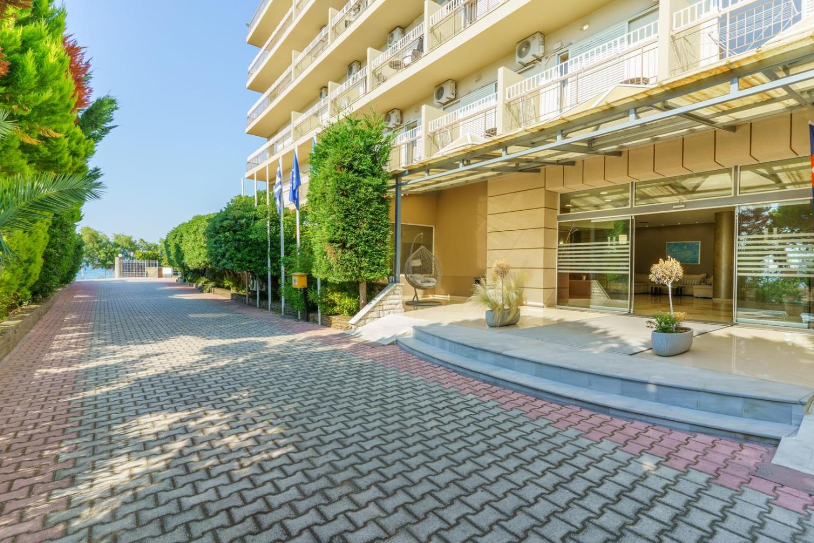 stefania hotel