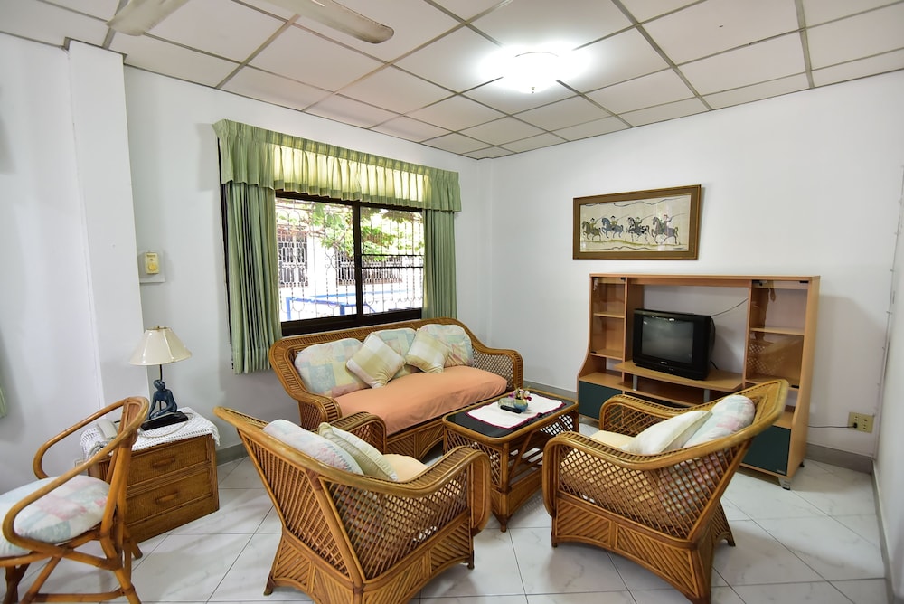Nong Apartment Pattaya - Adults Only 18/31