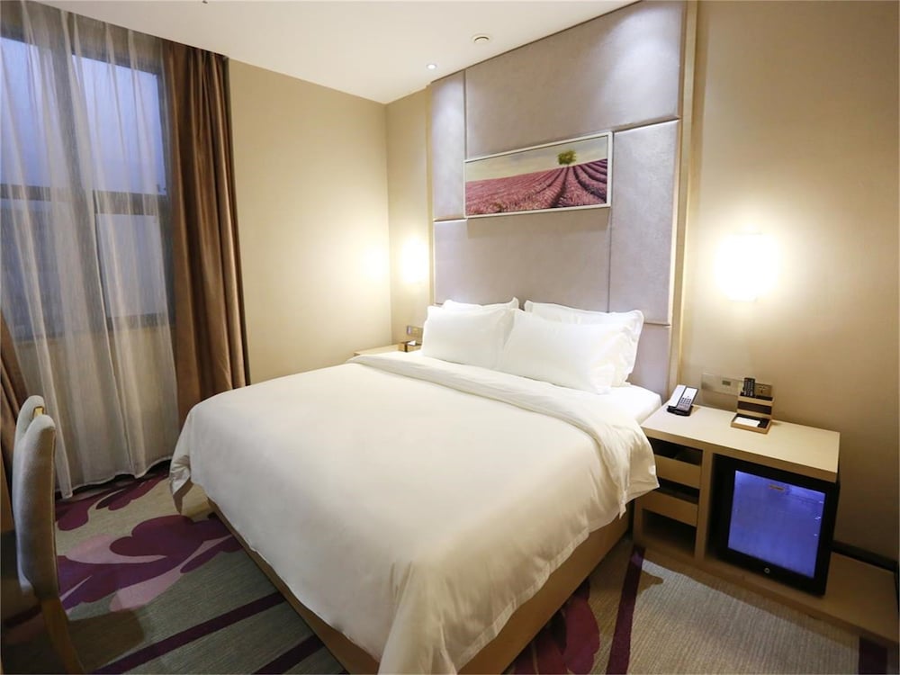 Lavande Hotel (Guangzhou Tianhe Park Yuancun Metro Station) 13/38