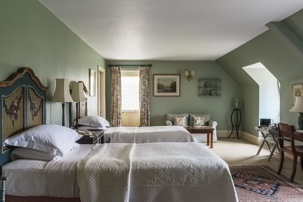 Hartwell House Amp Spa 15/70
