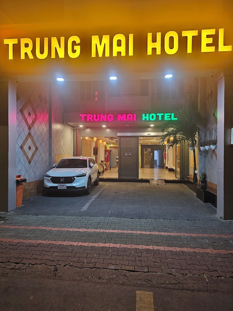 Trung Mai Hotel 62/65