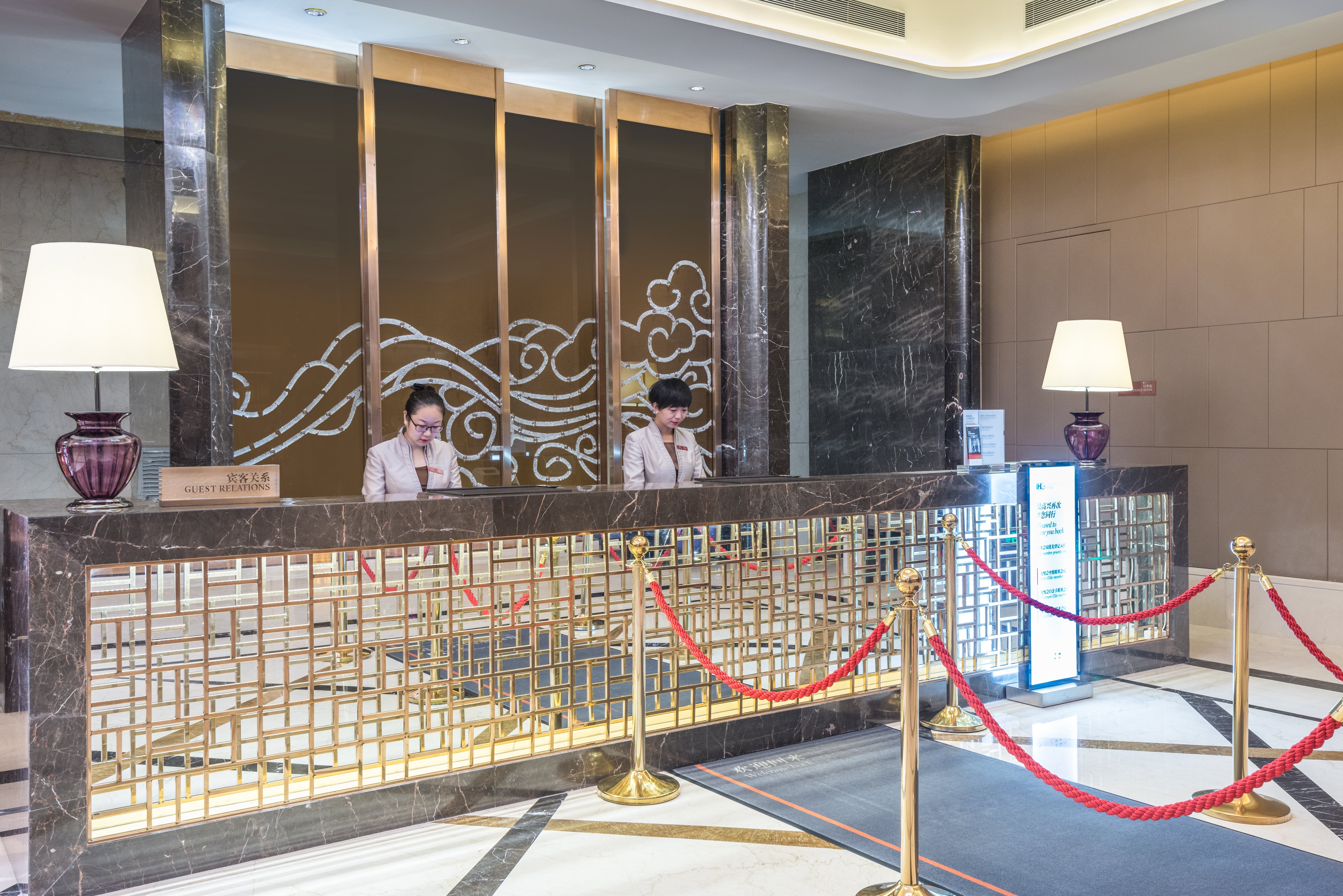 Crowne Plaza LANZHOU 7/50