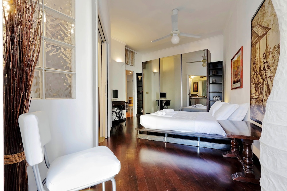 Clementina - WR Apartments 12/30