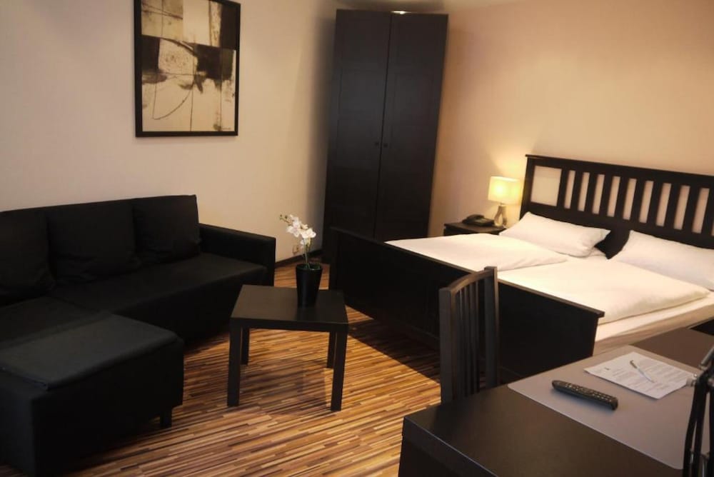 Hotel am Stadion 15/21