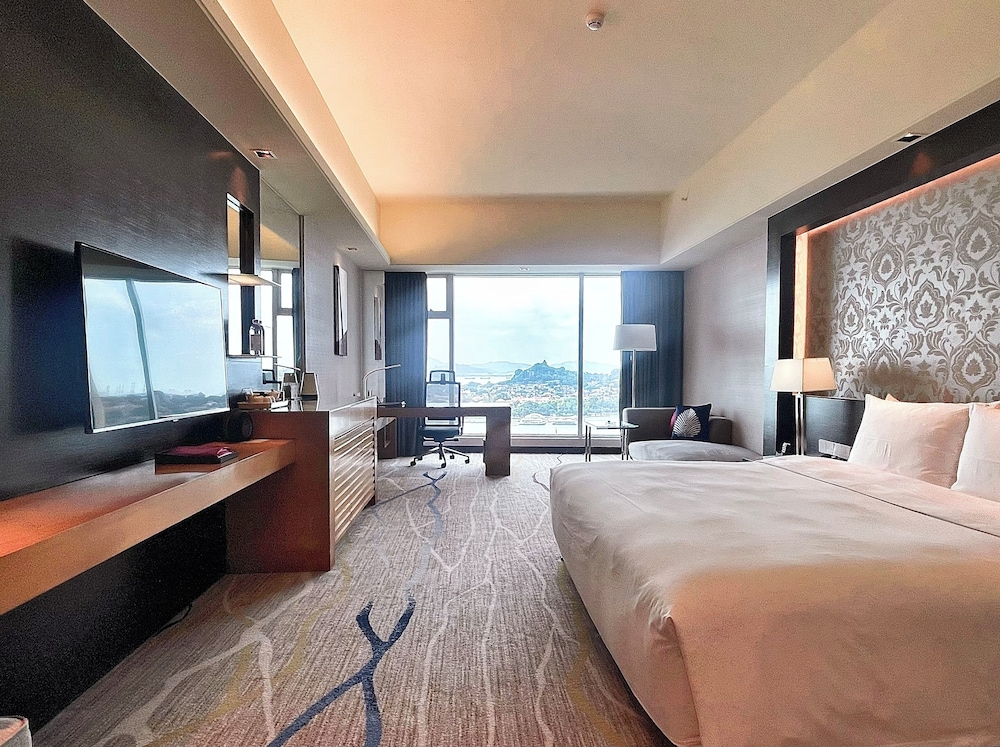 Premium, King Bed, Jangleya View