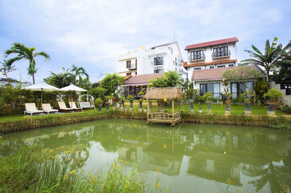 Riverside Impression Homestay Villa 57/65