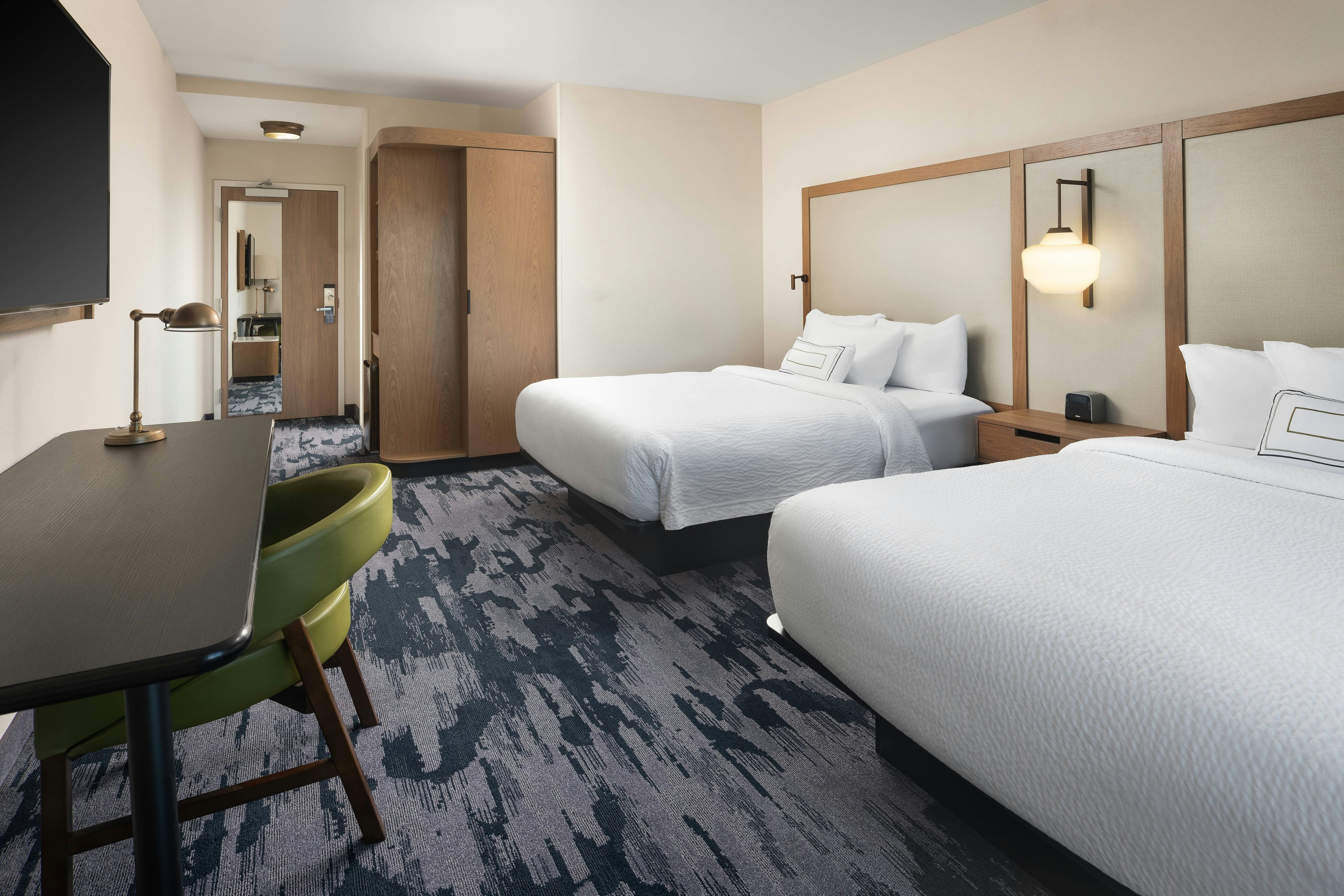 room, 2 queen beds