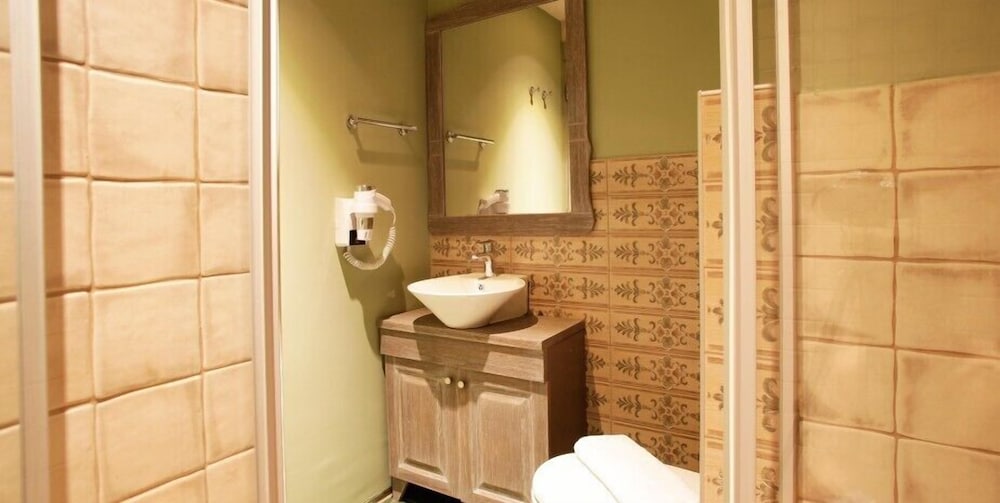 Igdeli Han Suit Otel Alacati 41/50