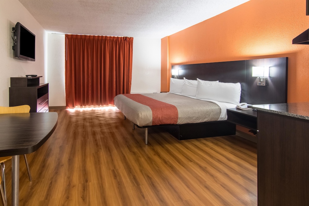 Motel6 Atlanta, GA - Atlanta Airport Virginia Ave 26/60