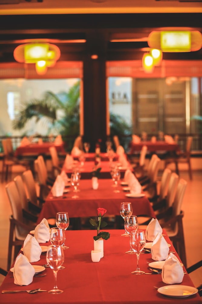 Rudraksh Club & Resort 16/27