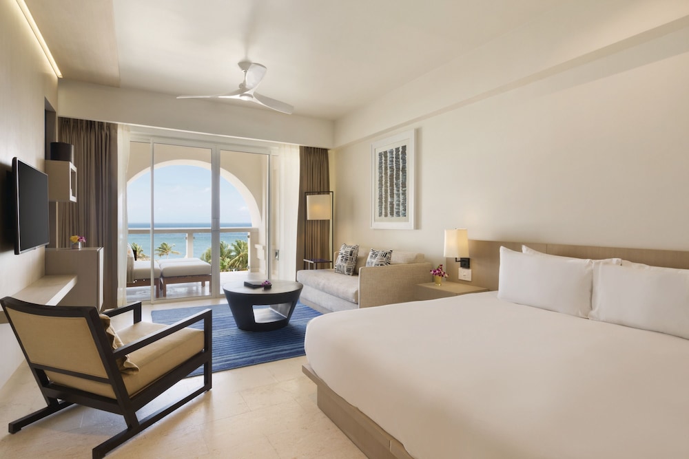Hyatt Ziva Rose Hall Ex Royalton 8/50