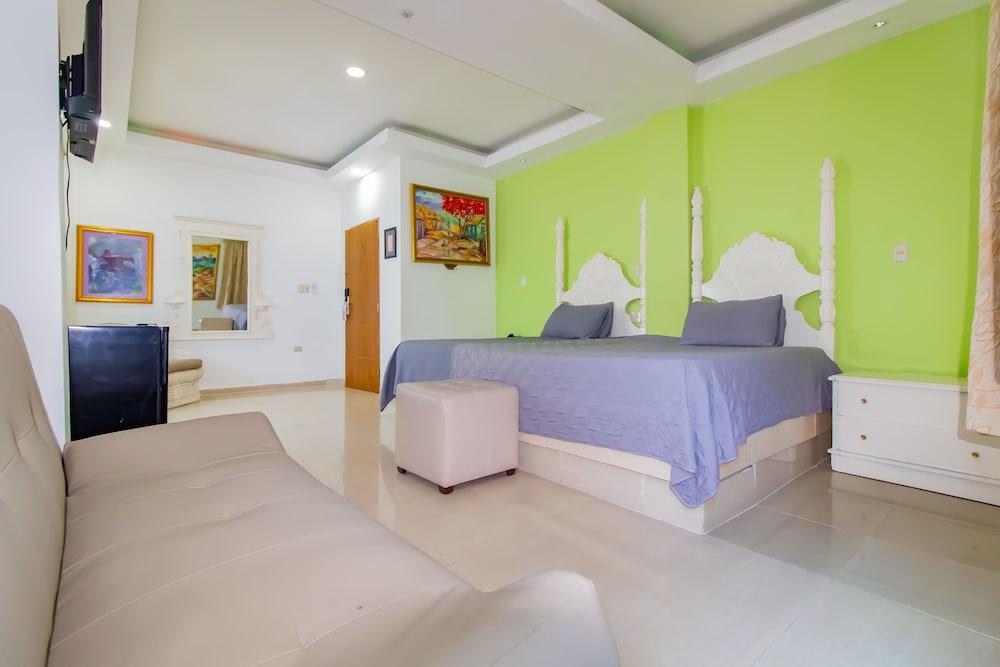 La Casona Dorada 30/56