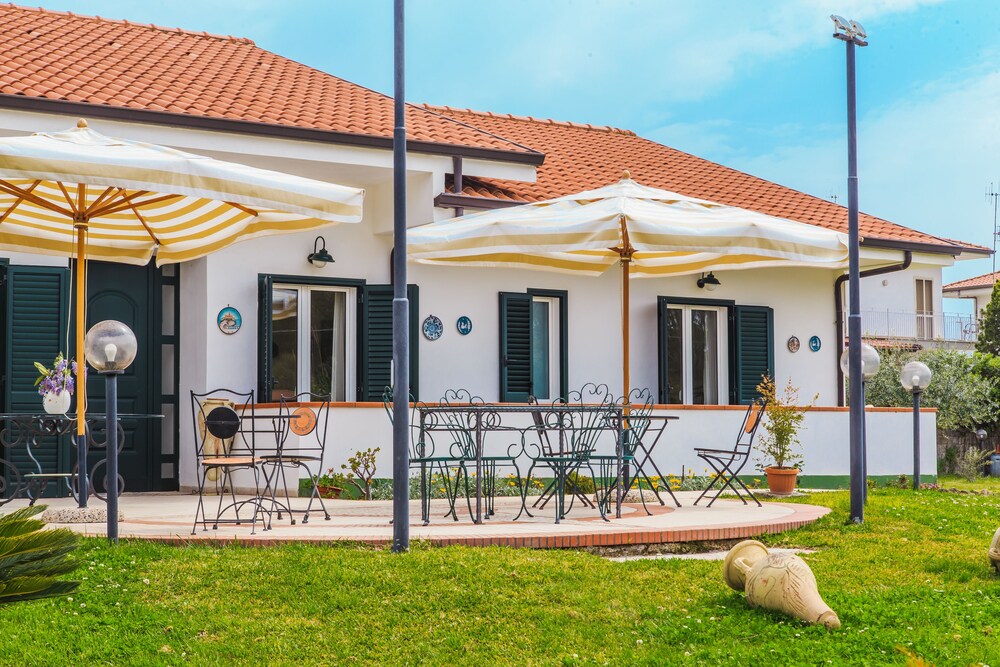 Villa Maredona Hotel 2/41